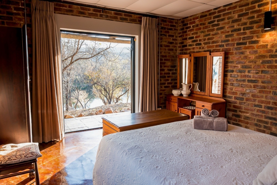 8 Bedroom Property for Sale in Potchefstroom Rural North West
